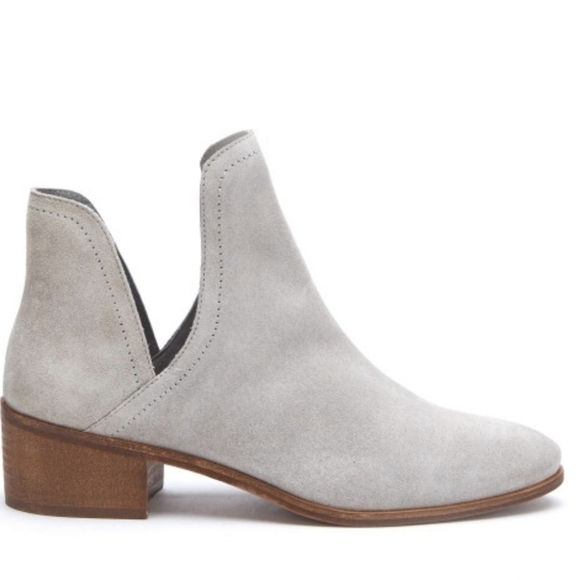 Coconuts By Matisse Women Pronto Ankle Suede Heels boots sz 6M - Picture 2 of 16